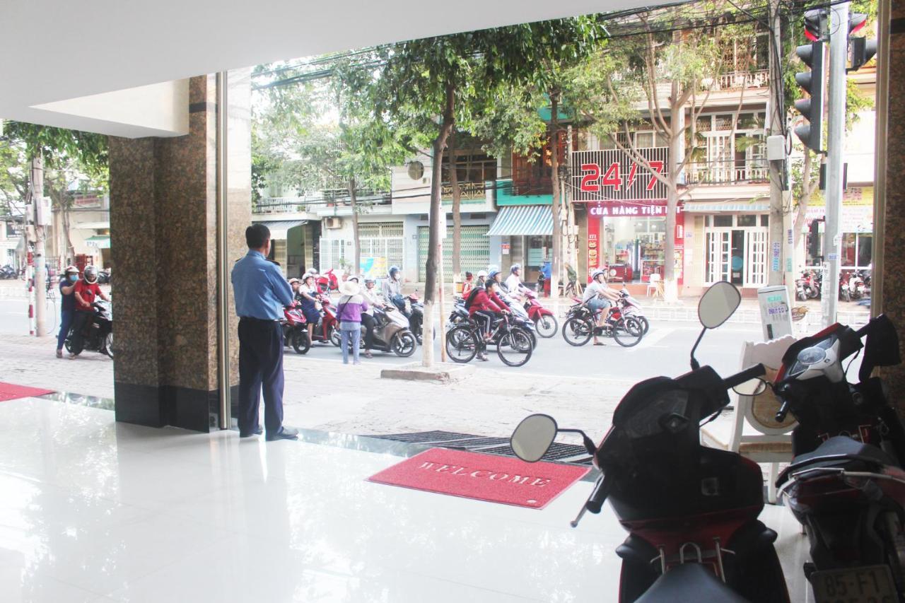 Phu Quynh Hotel Phan Rang-Tháp Chàm Exterior foto
