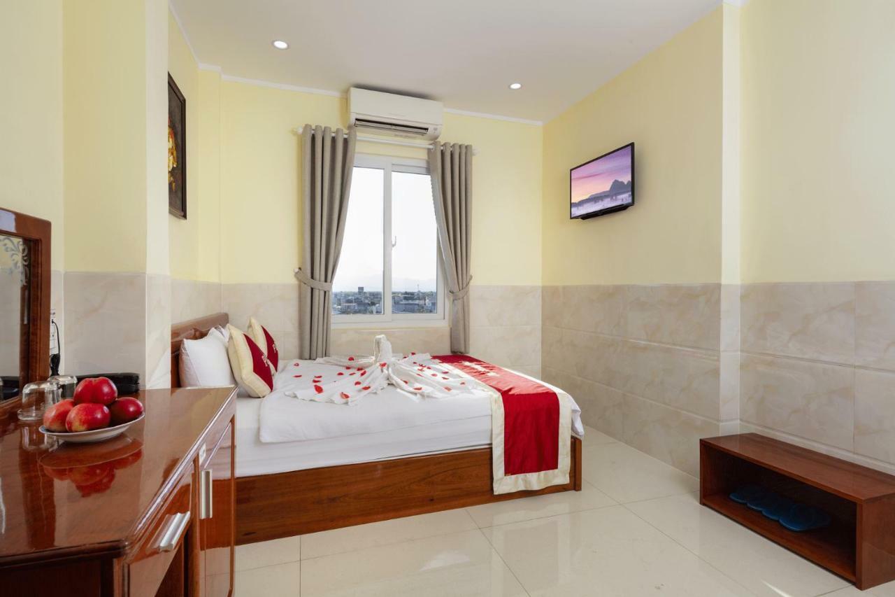 Phu Quynh Hotel Phan Rang-Tháp Chàm Exterior foto